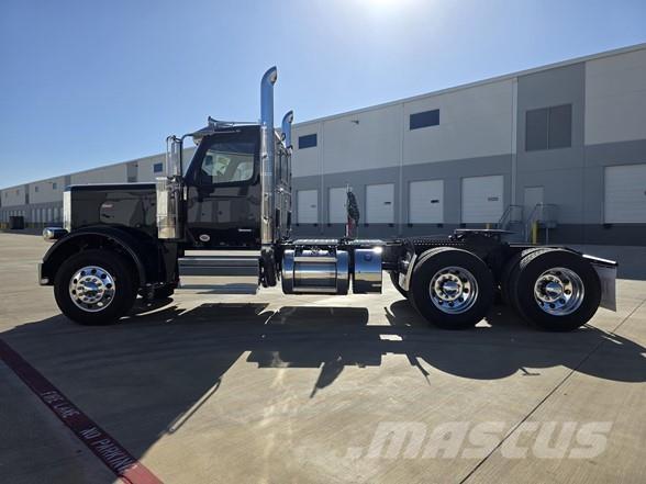 Peterbilt 589 Влекачи