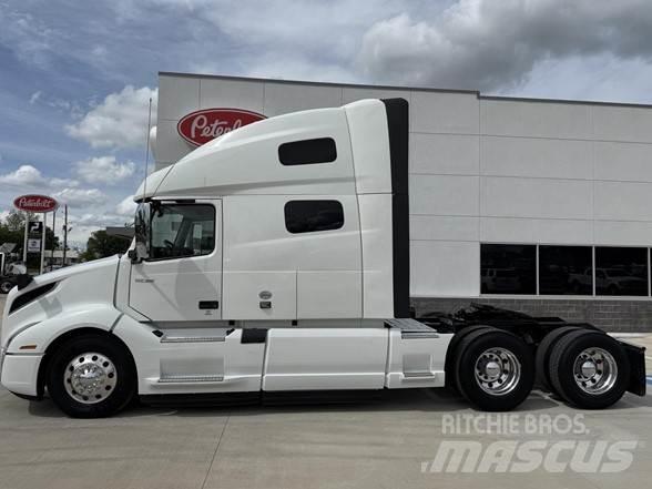 Volvo VNL42860 Влекачи
