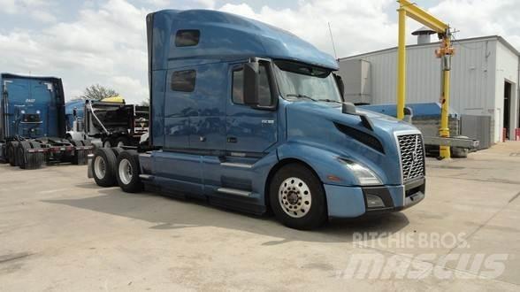 Volvo VNL64T760 Влекачи