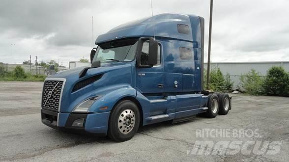 Volvo VNL64T760 Влекачи
