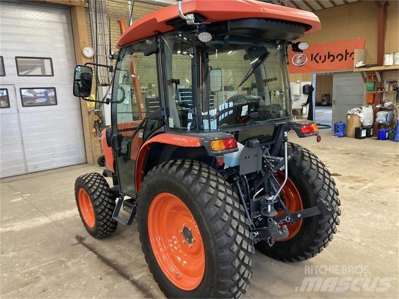 Kubota L2-452 Компактни трактори