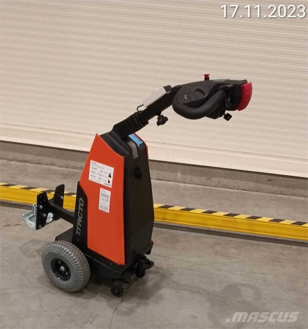 BT TWE120 LI-ION Валачещи камиони