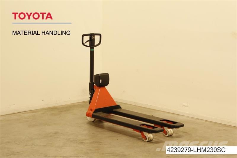 BT LHM200SC Вилични кари-повдигачи - други