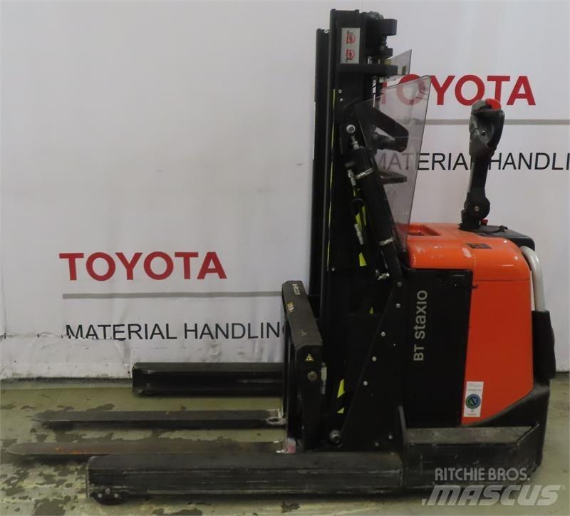 BT SPE120XR Колички високоповдигачи с теглич