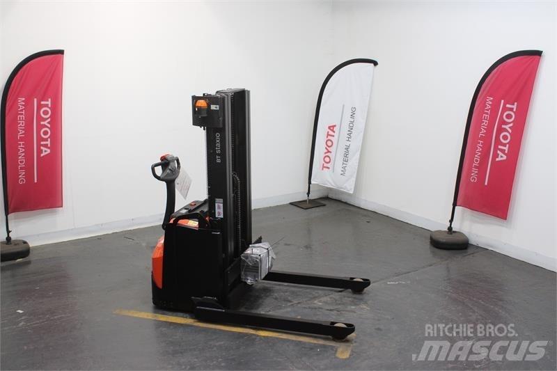 BT SWE140S Колички високоповдигачи с теглич