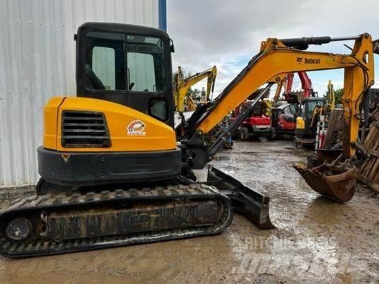 Bobcat E50 Мини екскаватори < 7 т