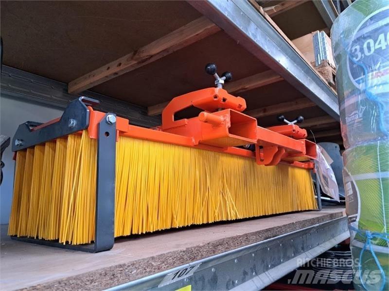  - - - ZL150 Други аксесоари за трактори