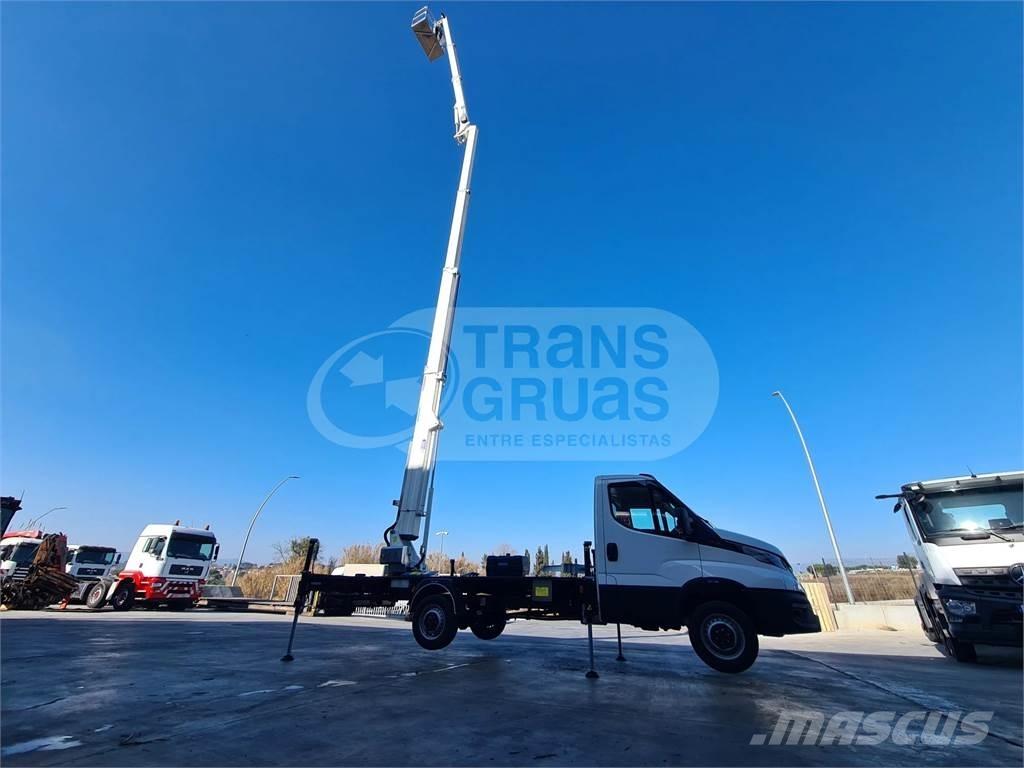 Cela DT Truck 25 Моторизирани платформи с талига