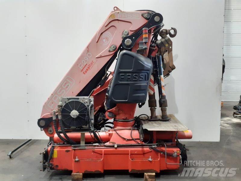 Fassi F290A.24 Товарещи кранове
