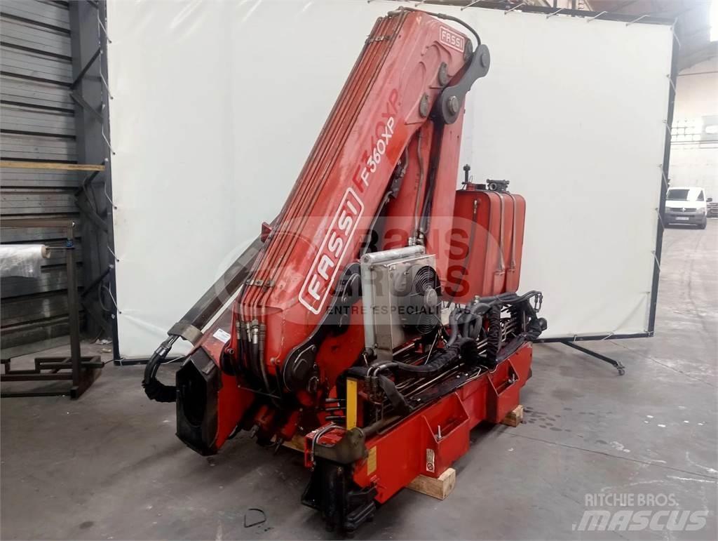 Fassi F360BXP.25 Товарещи кранове