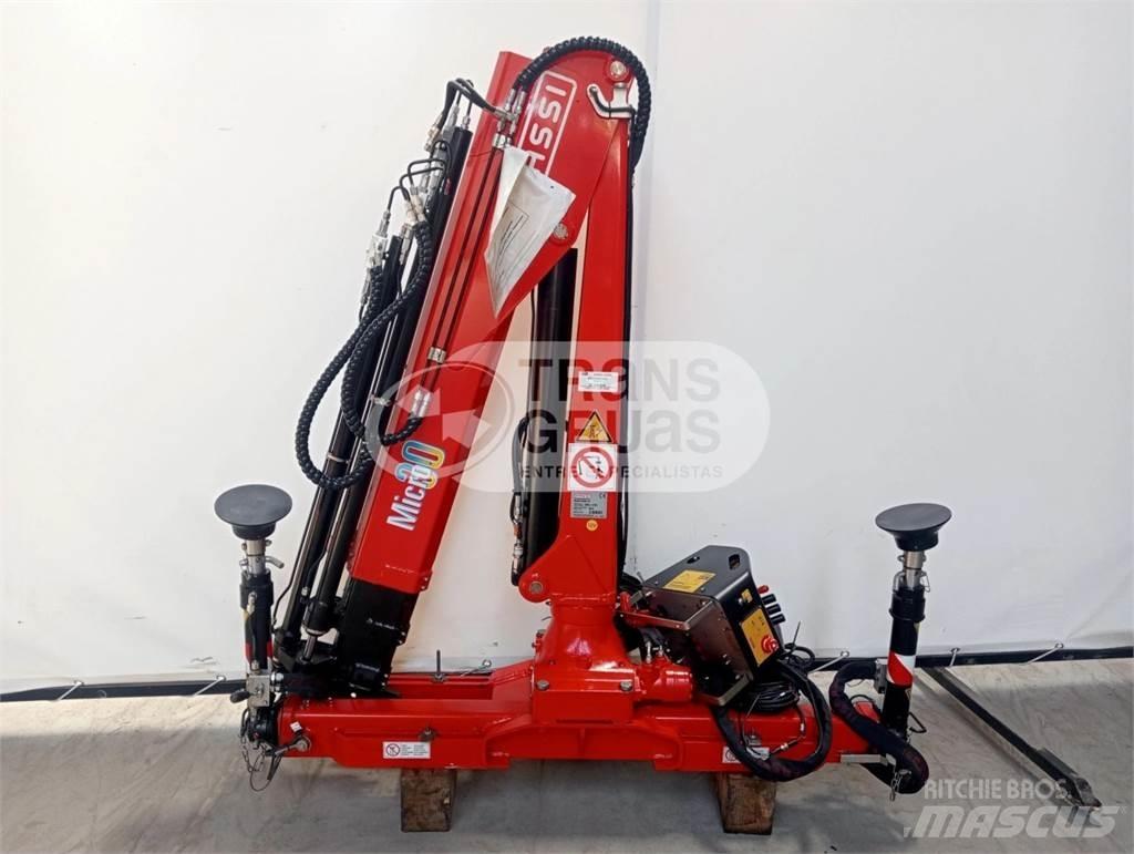 Fassi M30A.13 Товарещи кранове