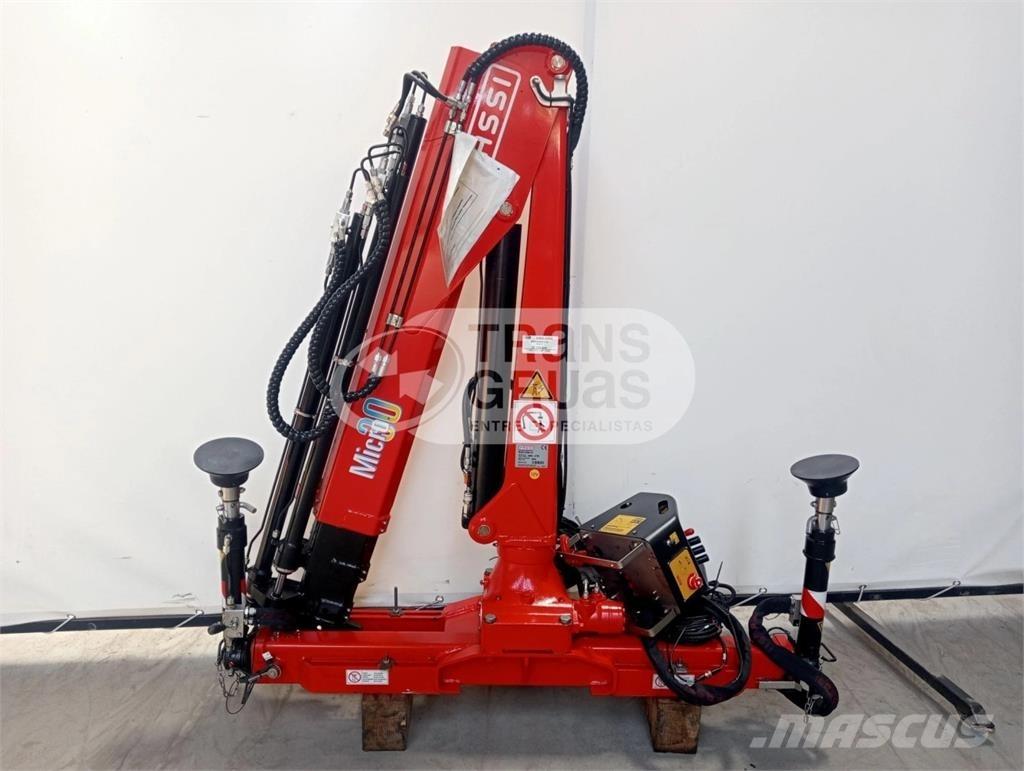 Fassi M30A.13 Товарещи кранове