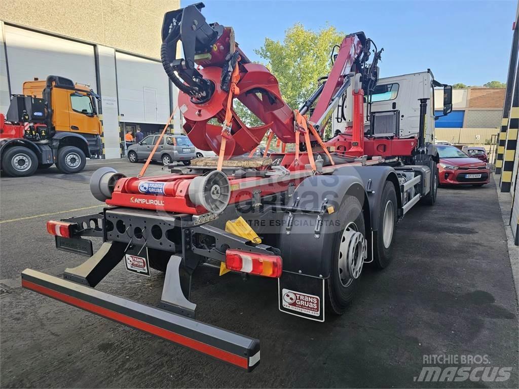 Tajfun Liv L120Z.78 Каранове и товарачи