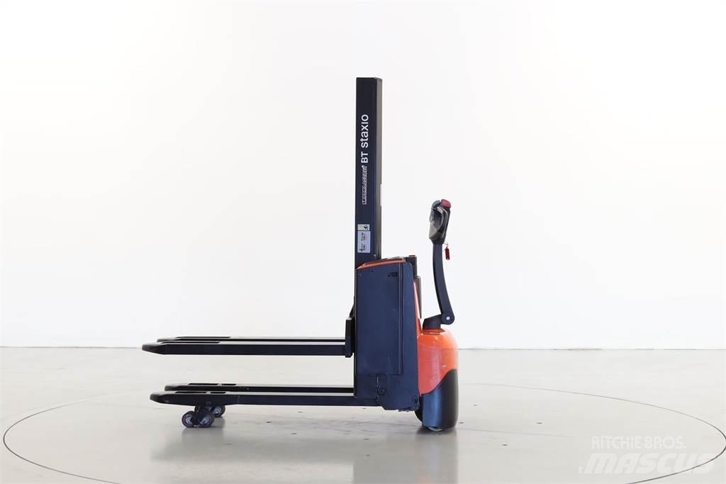 BT SWE-080-L Колички високоповдигачи с теглич