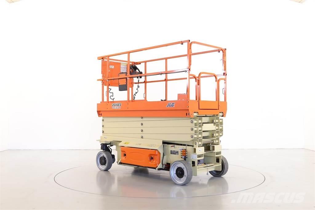 JLG 2646ES Ножични работни платформи