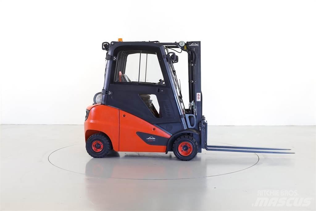 Linde H20T-01 Камиони с АГУ