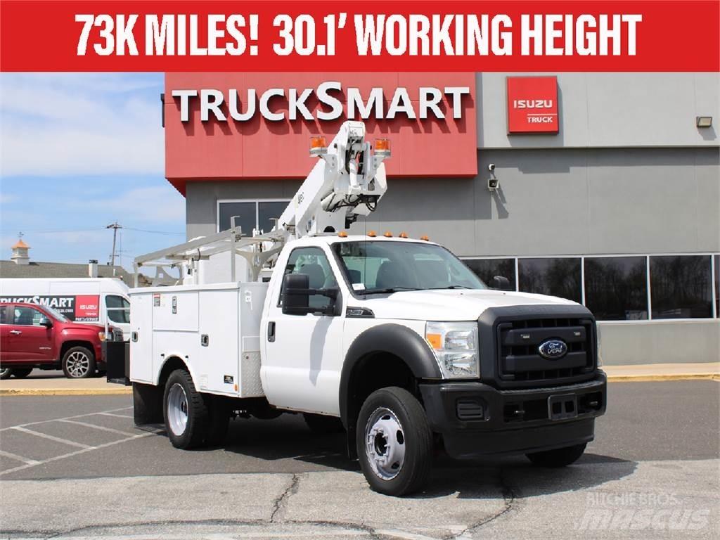 Ford F450 Моторизирани платформи с талига