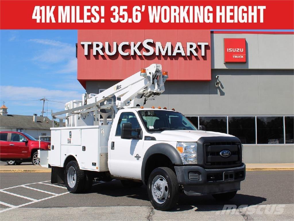 Ford F450 Общински/универсални превозни средства

