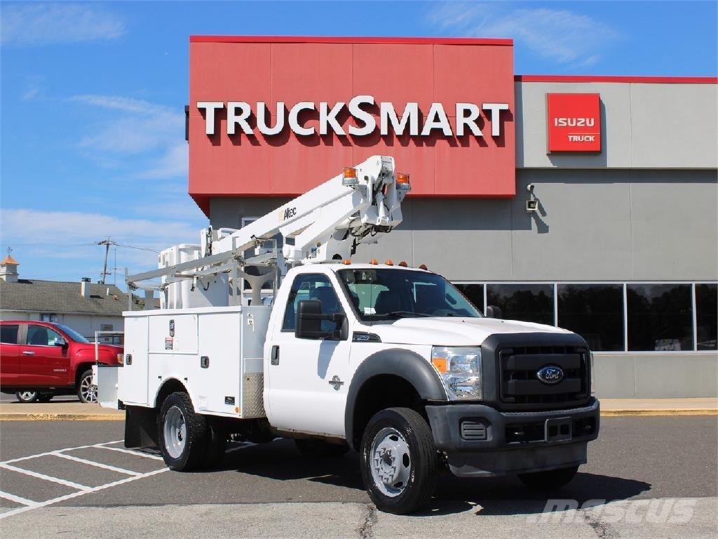 Ford F450 Общински/универсални превозни средства
