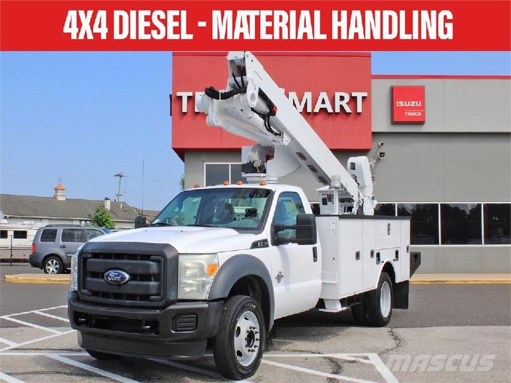 Ford F550 Моторизирани платформи с талига
