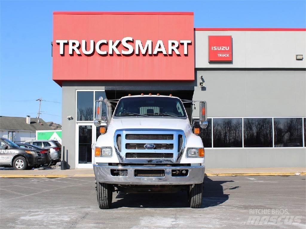 Ford F750 Самосвал