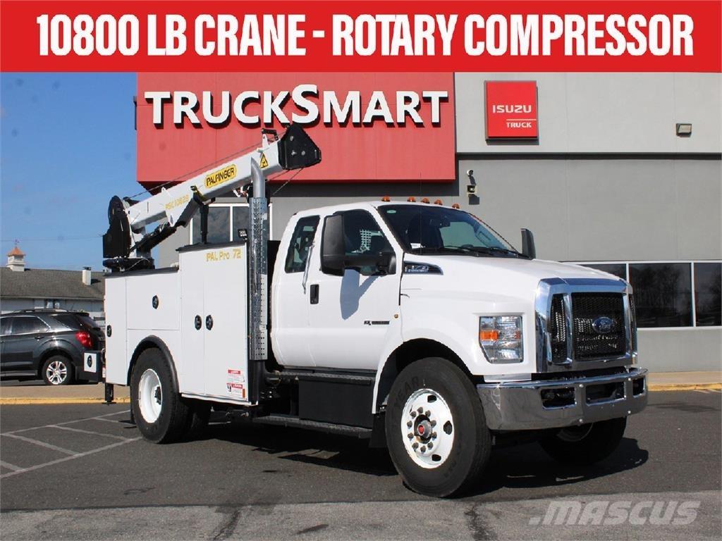 Ford F750 Автомобили за пътна помощ