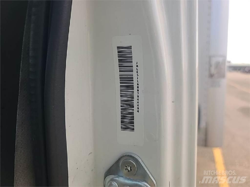 Isuzu NQR Каросерии