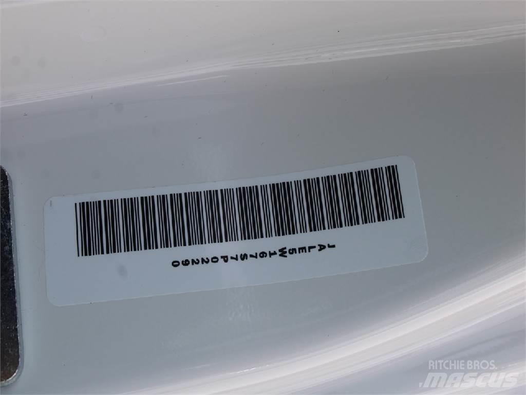 Isuzu NRR Автофургони
