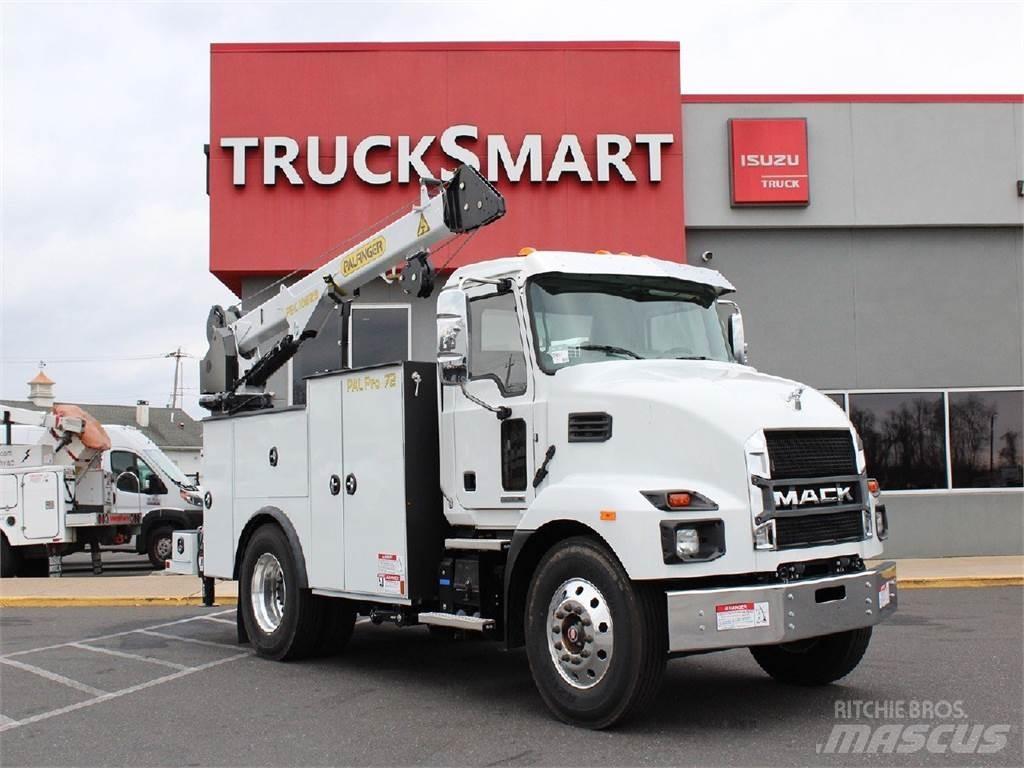Mack MD6 Автомобили за пътна помощ
