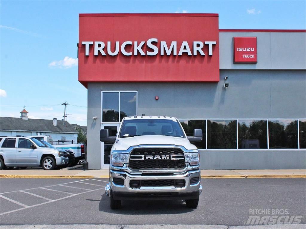 RAM 3500 Самосвал