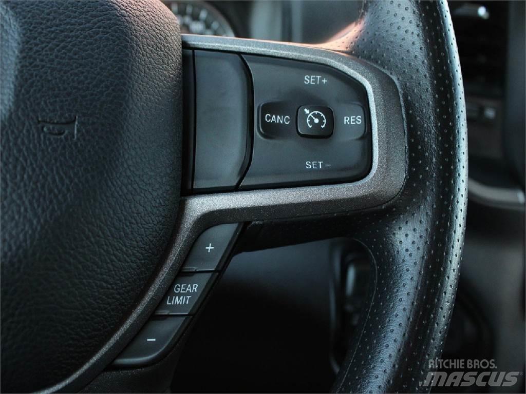 RAM 5500 Общински/универсални превозни средства
