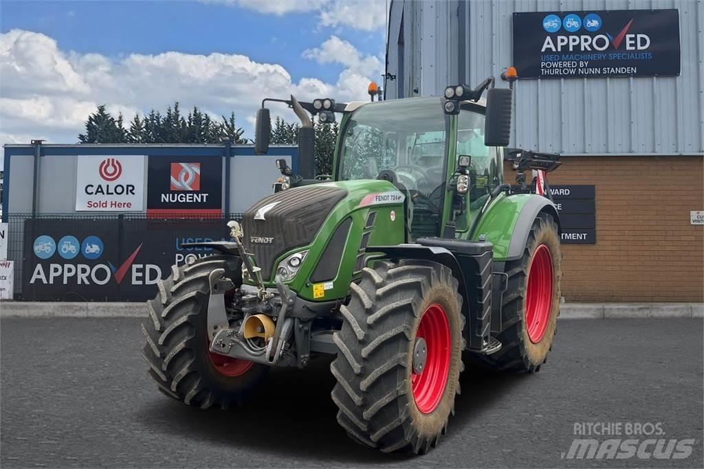 Fendt 724 VARIO S4 Трактори