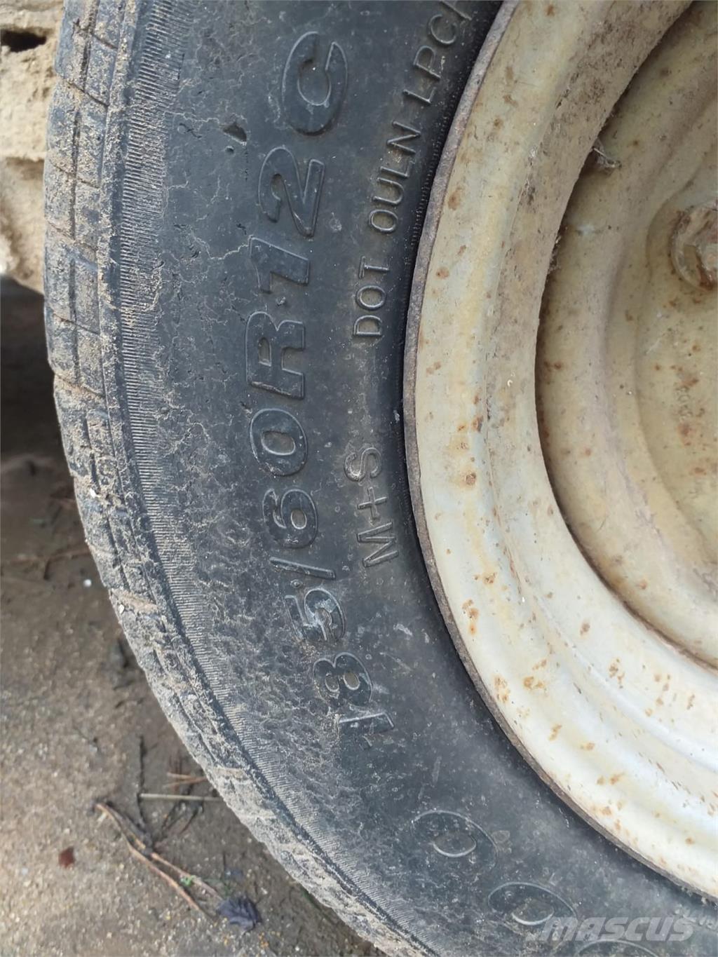 Ifor Williams 12FT Други ремаркета