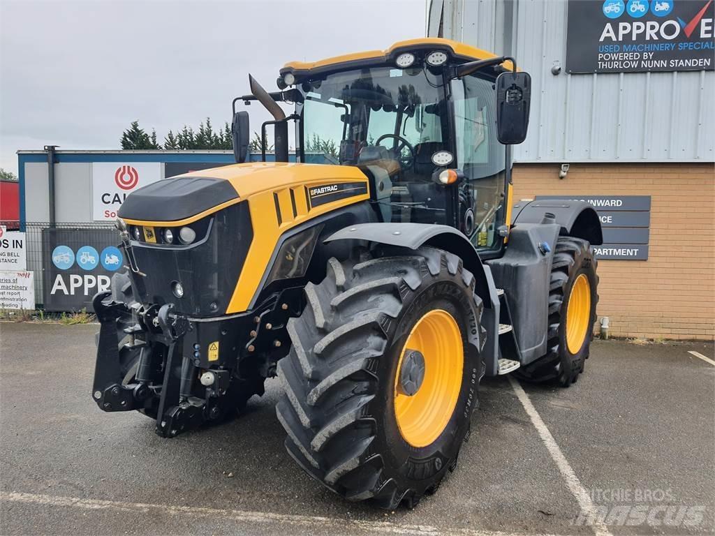 JCB 4220 Трактори