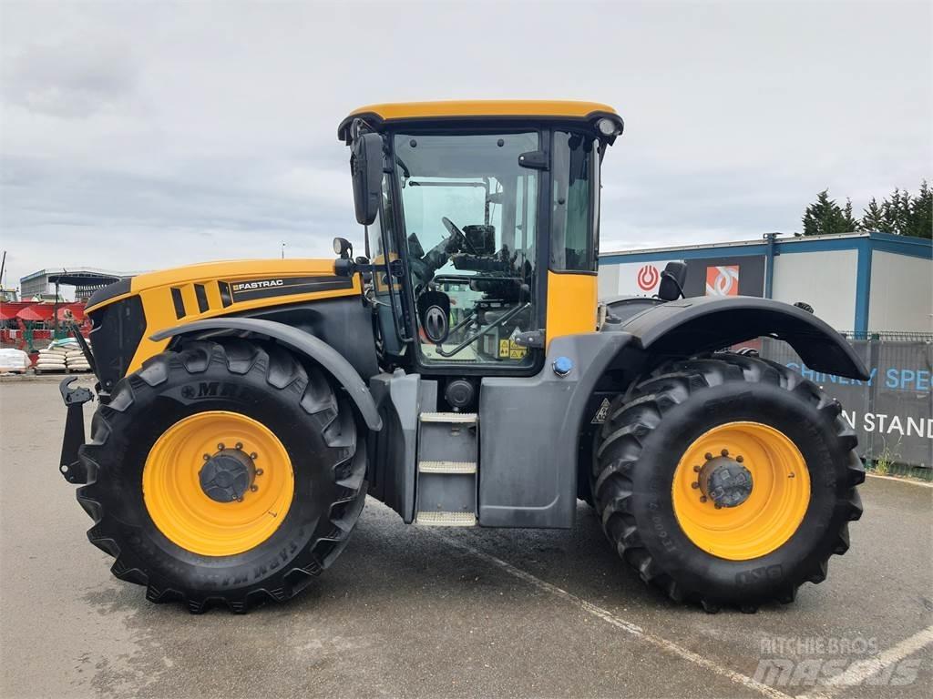 JCB 4220 Трактори
