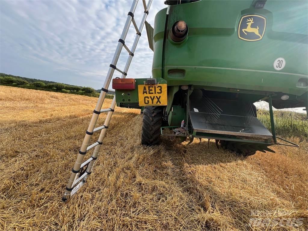 John Deere S685I Комбайни