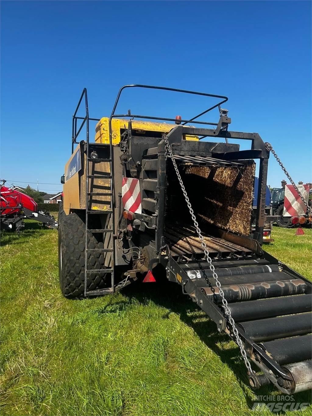 New Holland BB9090 Балопреси квадратни
