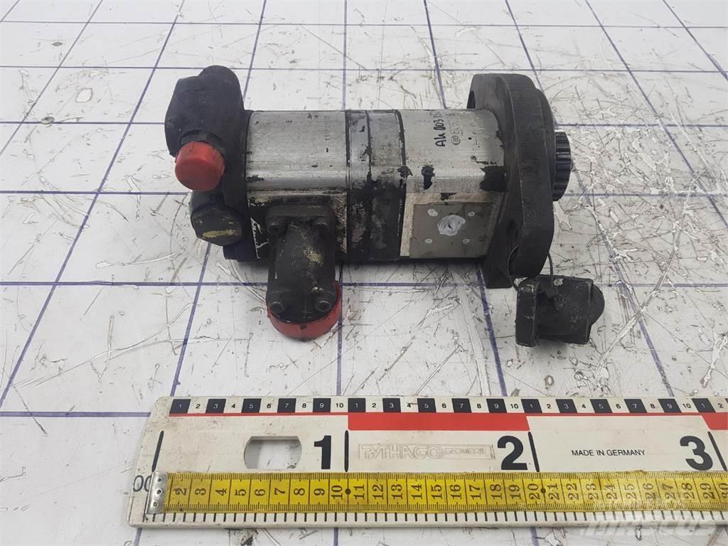 Bosch dual gear pump Части и оборудване за кранове
