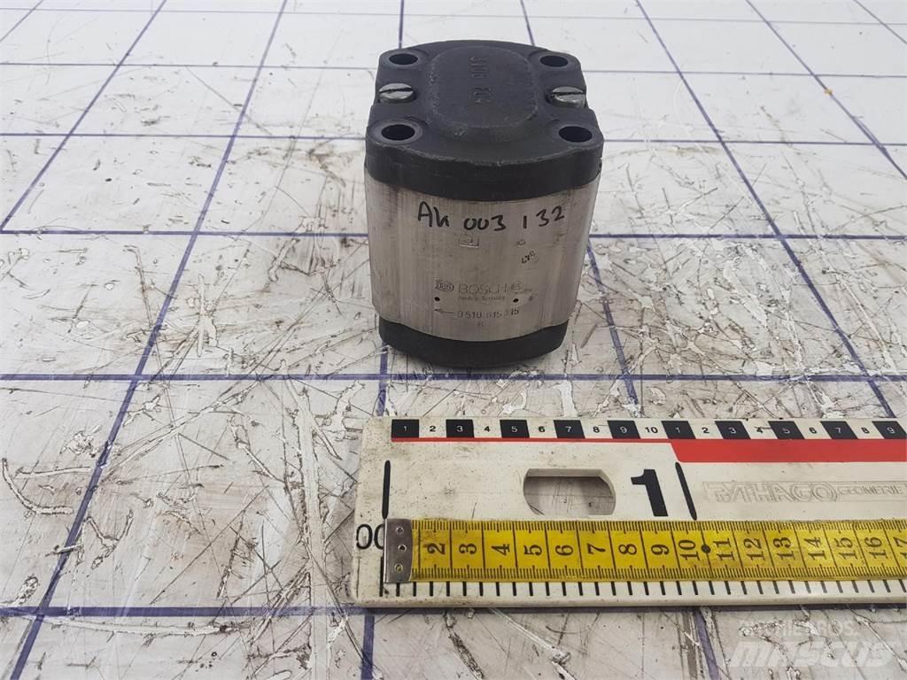 Bosch gear pump Части и оборудване за кранове
