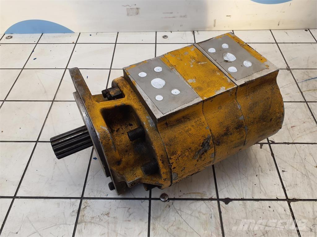  Dual gear pump Части и оборудване за кранове
