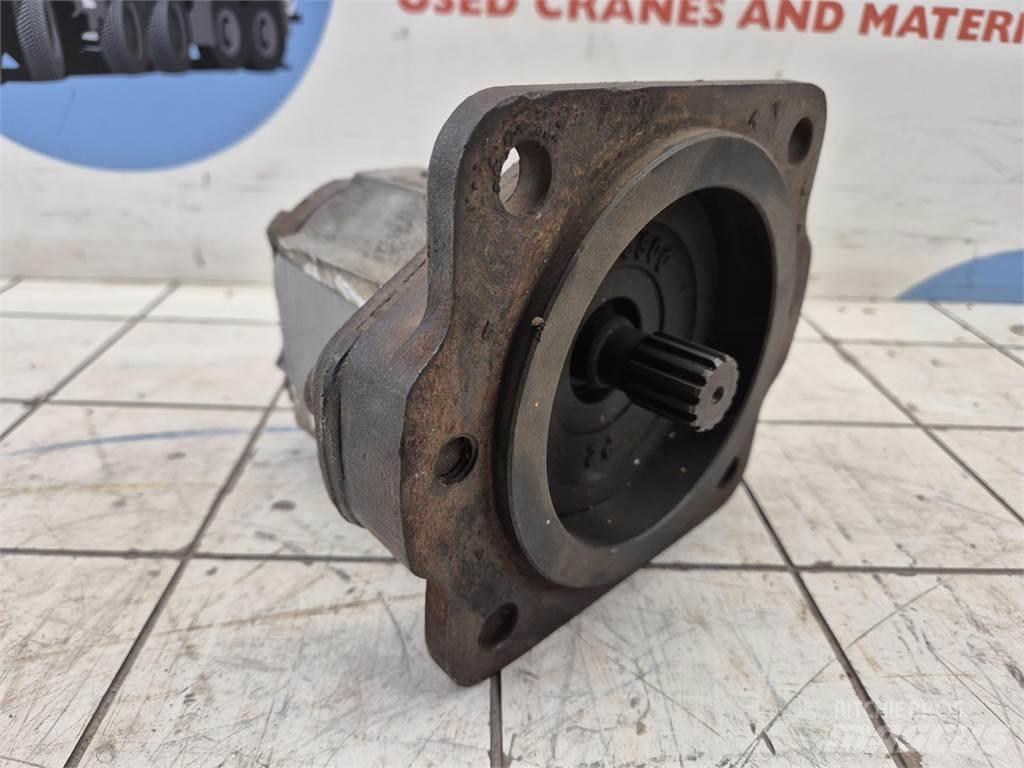  Gear pump Части и оборудване за кранове
