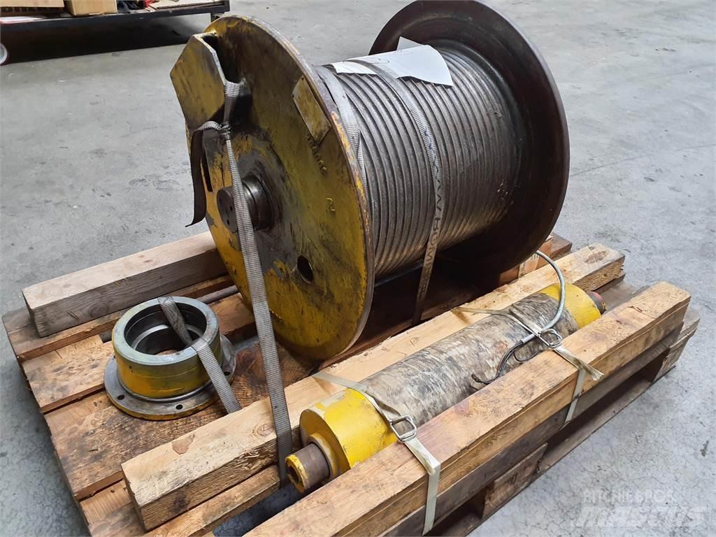 Grove GMK 3050 winch Части и оборудване за кранове
