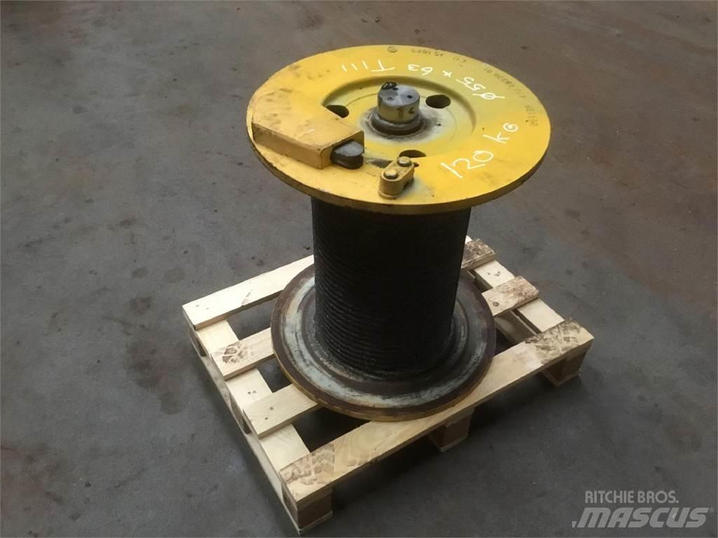 Grove GMK 3055 winch Части и оборудване за кранове
