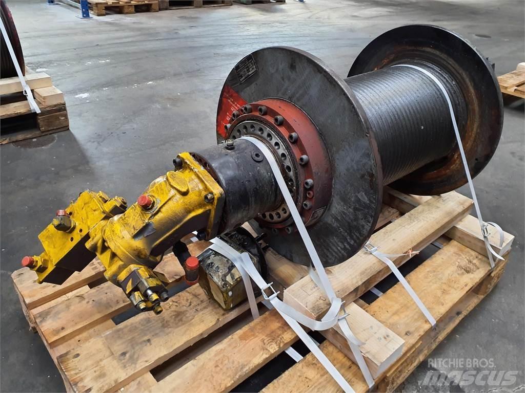 Grove GMK 4075 winch Части и оборудване за кранове
