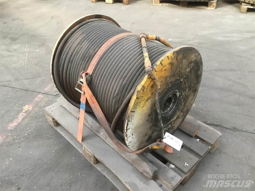 Grove GMK 5200 winch Части и оборудване за кранове
