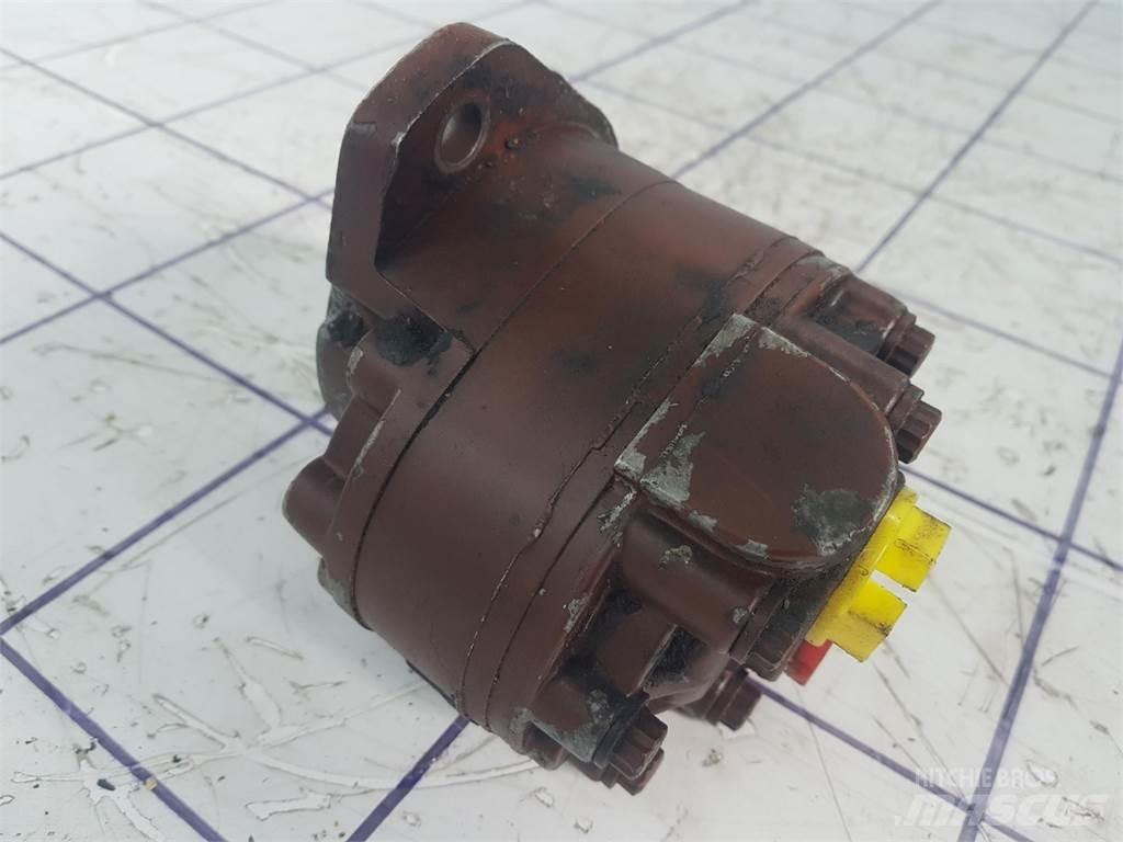 Grove steering pump Части и оборудване за кранове

