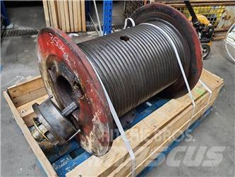 Krupp KMK 4070 winch Части и оборудване за кранове
