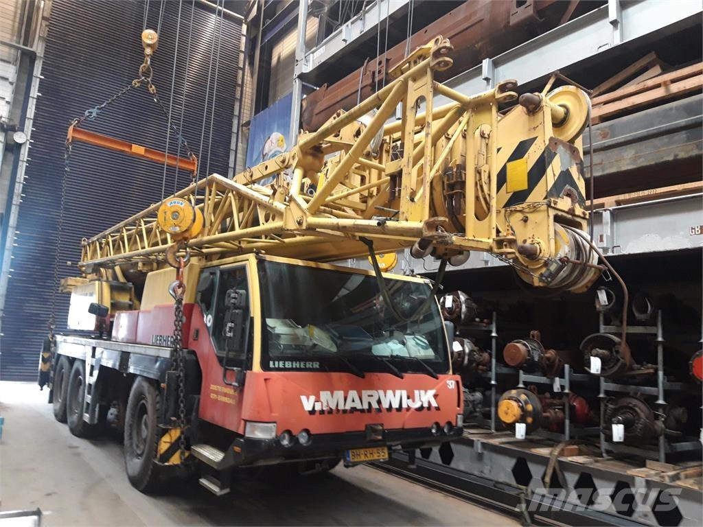 Liebherr LTM 1060-2 Всъдеходни кранове