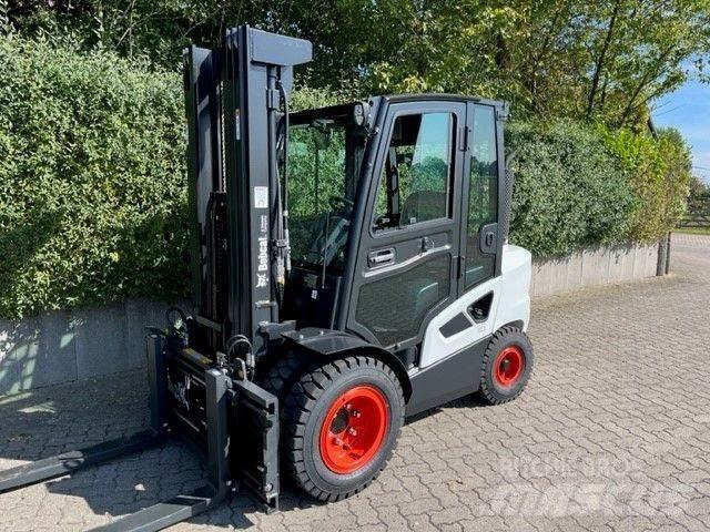 Bobcat D35C-9 Дизелови камиони