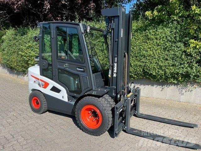 Bobcat D35C-9 Дизелови камиони